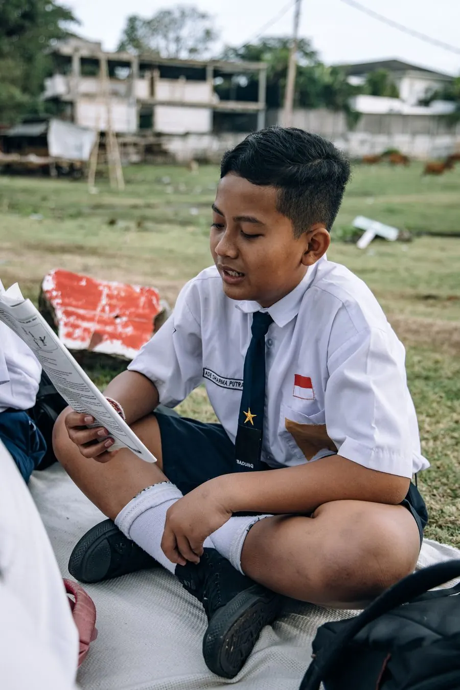 A student learning with a tablet